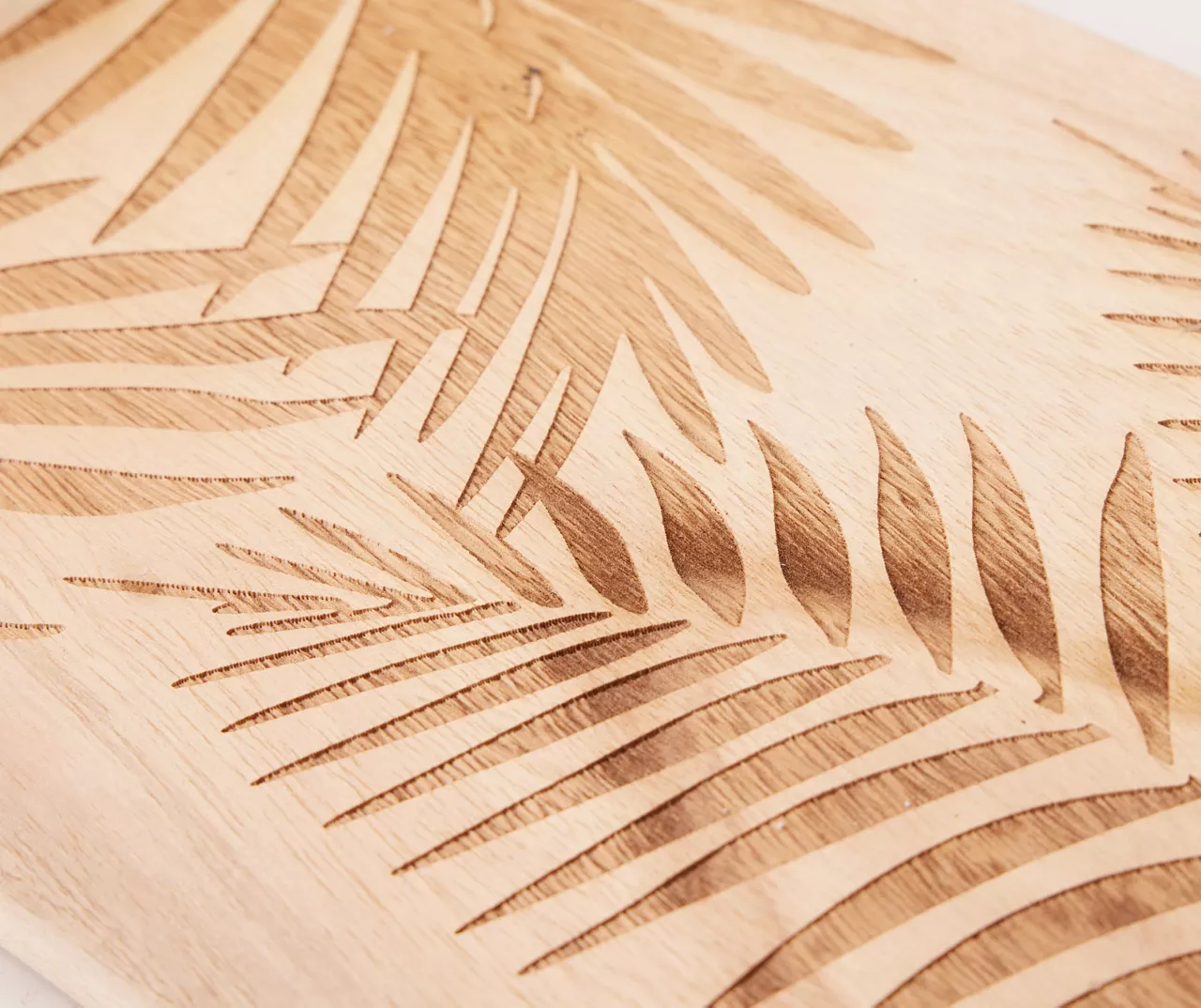 Wild Sedona Brown Etched Palm Wood Tray - Image 3